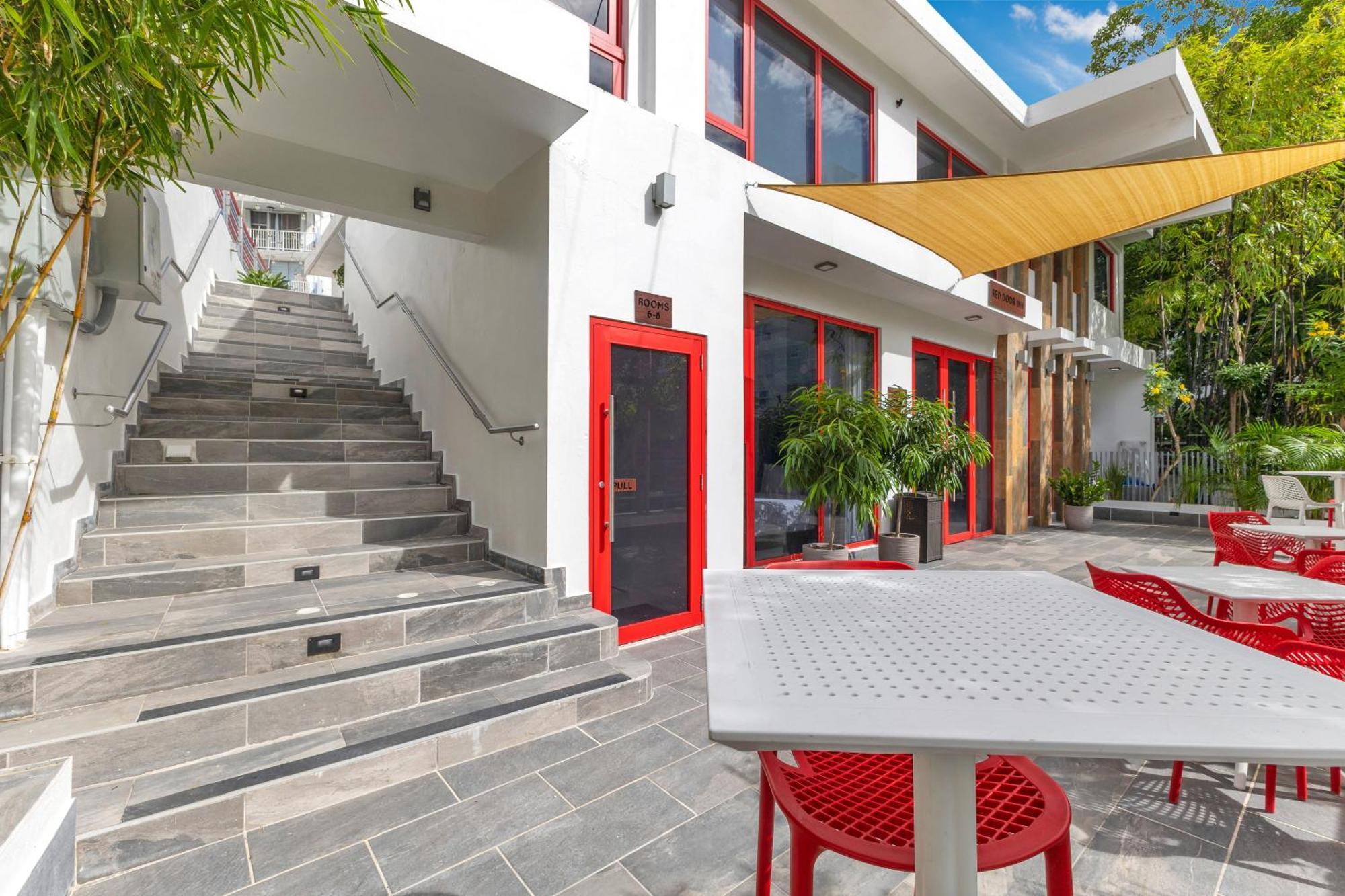 Red Door Inn ซานฮวน ภายนอก รูปภาพ